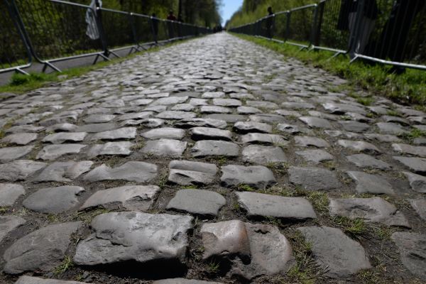 Cobblestone Installation in Hilliard