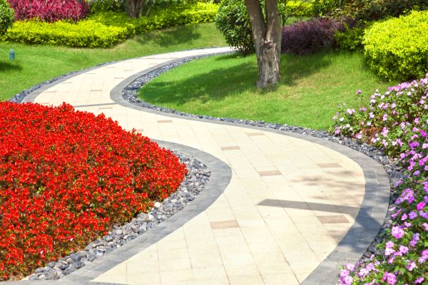 Cost of Garden Walkway Installation in Hilliard